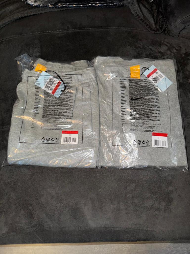 NIEUW Nike Nocta set grijs maat L origineel, Maat 52/54 (L), Nieuw, Ophalen of Verzenden, Grijs