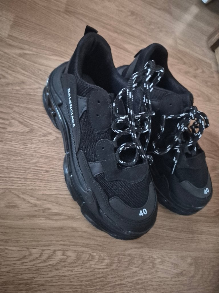 Schoenen dames maat 40, Kleding | Dames, Zwart, Ophalen of Verzenden, Sneakers of Gympen, Zo goed als nieuw