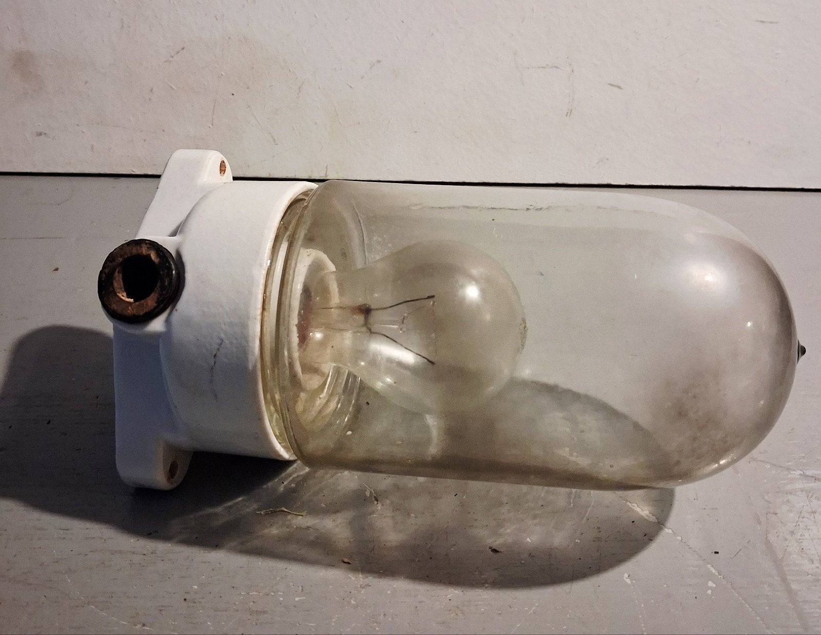 Vintage stallamp met glazen kap, Ophalen of Verzenden