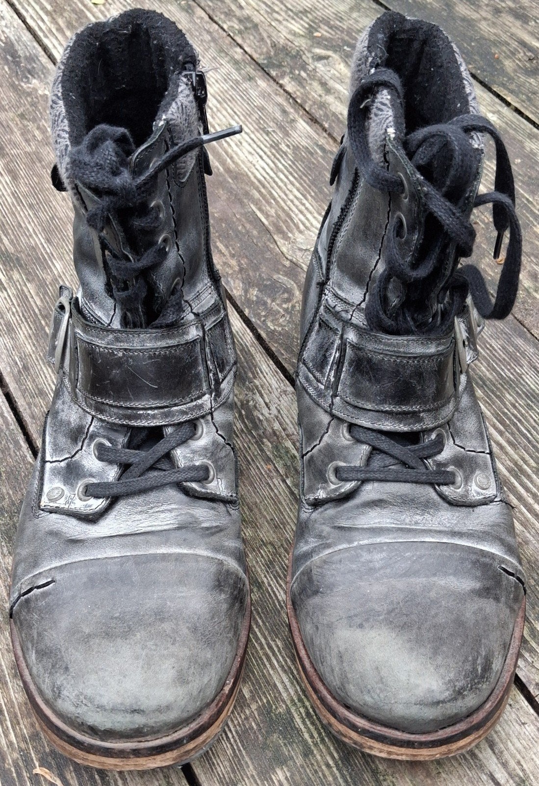Stoere leren veterlaarzen met rits en gesp, Ophalen, Gedragen, Zwart