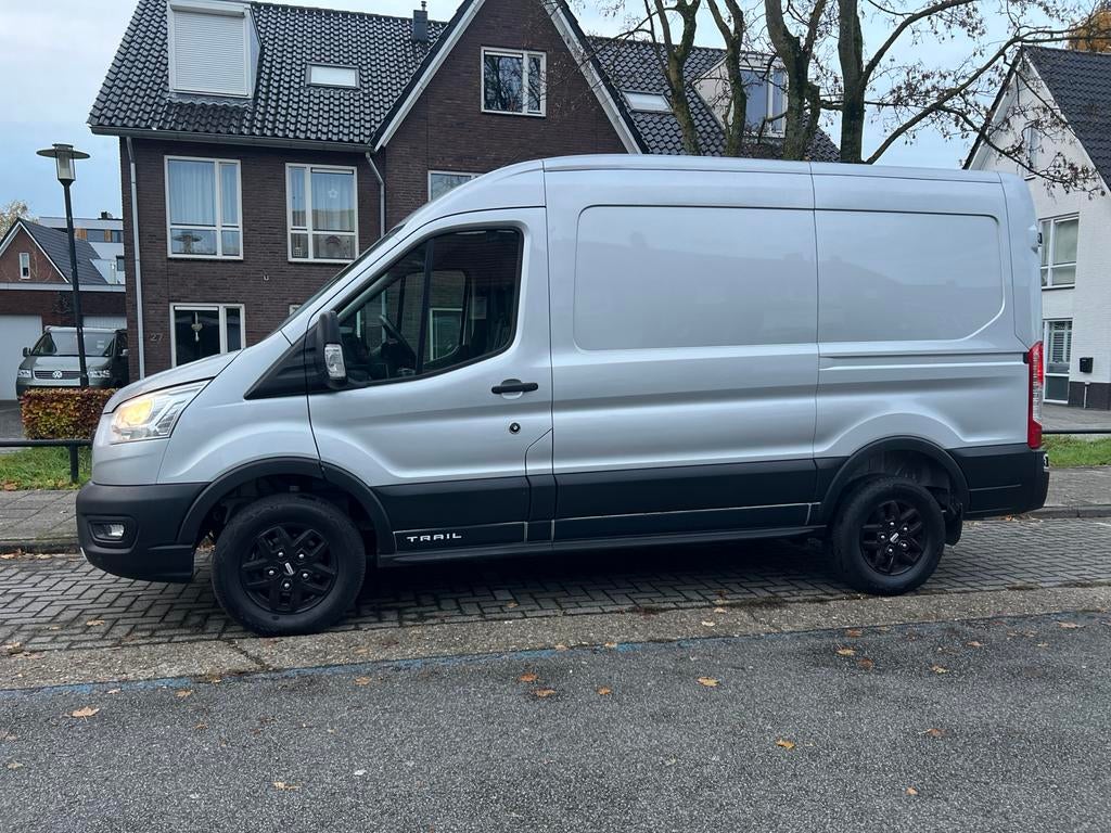 Ford Transit TRAIL L2h2 170pk FWD 2021, Auto's, Bestelauto's, Voorwielaandrijving, 15 km/l, 1995 cc, Euro 6
