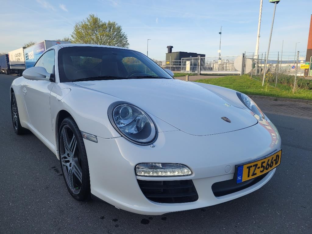 Porsche 911 997, Auto's, Porsche, Particulier, Benzine, Coupé, Automaat, Geïmporteerd, Wit, Zwart, Leder