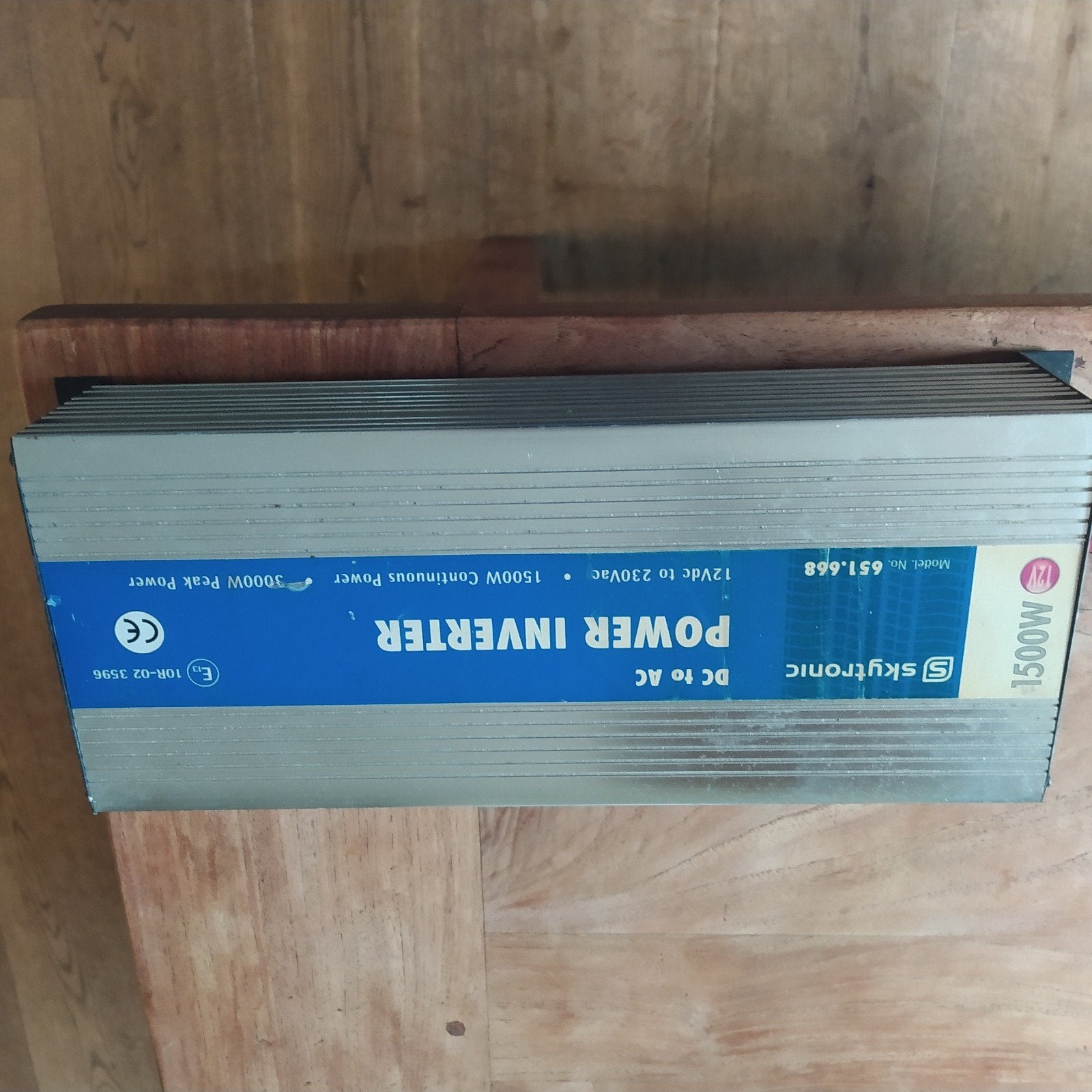 Skytronic Omvormer 12V naar 230V - 1500W Continu, Ophalen of Verzenden, Gebruikt