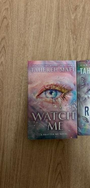 Watch me door Tahereh Mafi (Engels), Boeken, Fantasy, Ophalen of Verzenden, Zo goed als nieuw
