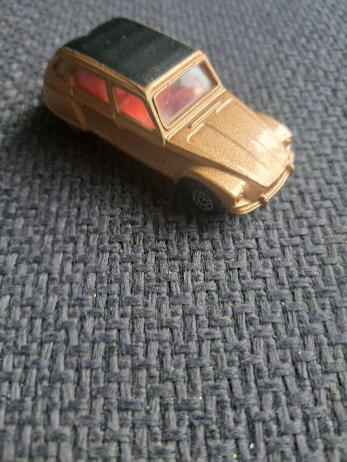 Corgi  juniors model citroen dyane, Gebruikt, Auto, Ophalen of Verzenden, N.b