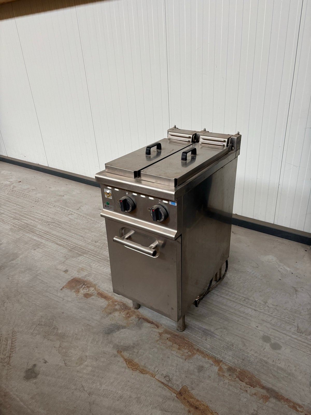 Professionele Olis  dubbele friteuse, 4 liter of meer, Ophalen, Gebruikt, Duo-friteuse