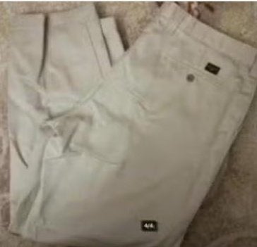 als NIEUW DOCKERS khakis chino broek Beige W42 L32 29, Verzenden, Zo goed als nieuw, Maat 56/58 (XL), Beige