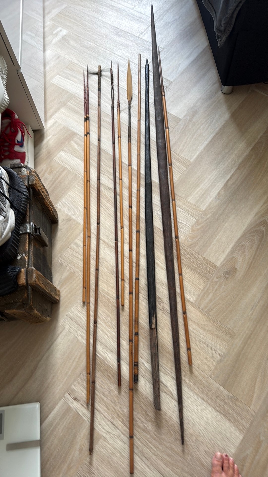 Speren uit Papoea nieuw Guinea  antiek, 200 cm, Bruin, Papoea-Nieuw-Guinea, Ophalen