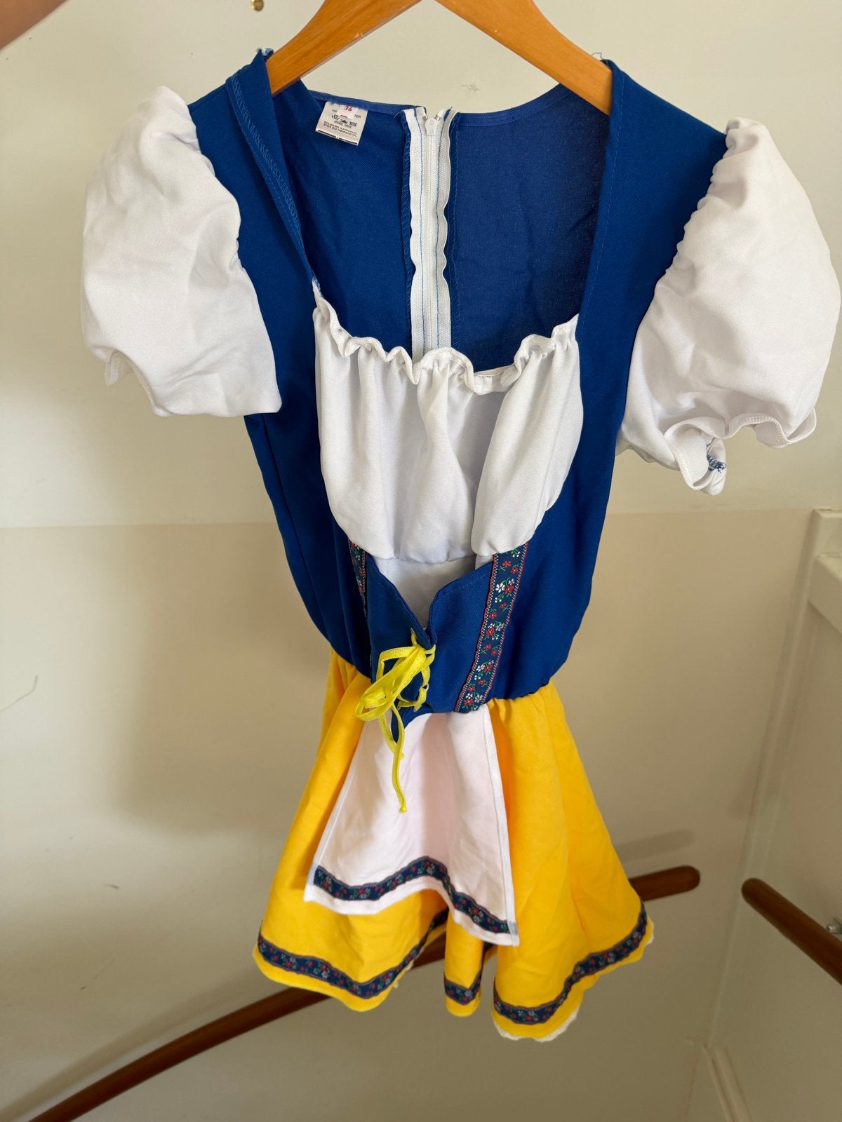 Tirol kostuum maat 36 (S), Ophalen of Verzenden, Kleding, Maat 36 (S), Overige thema's