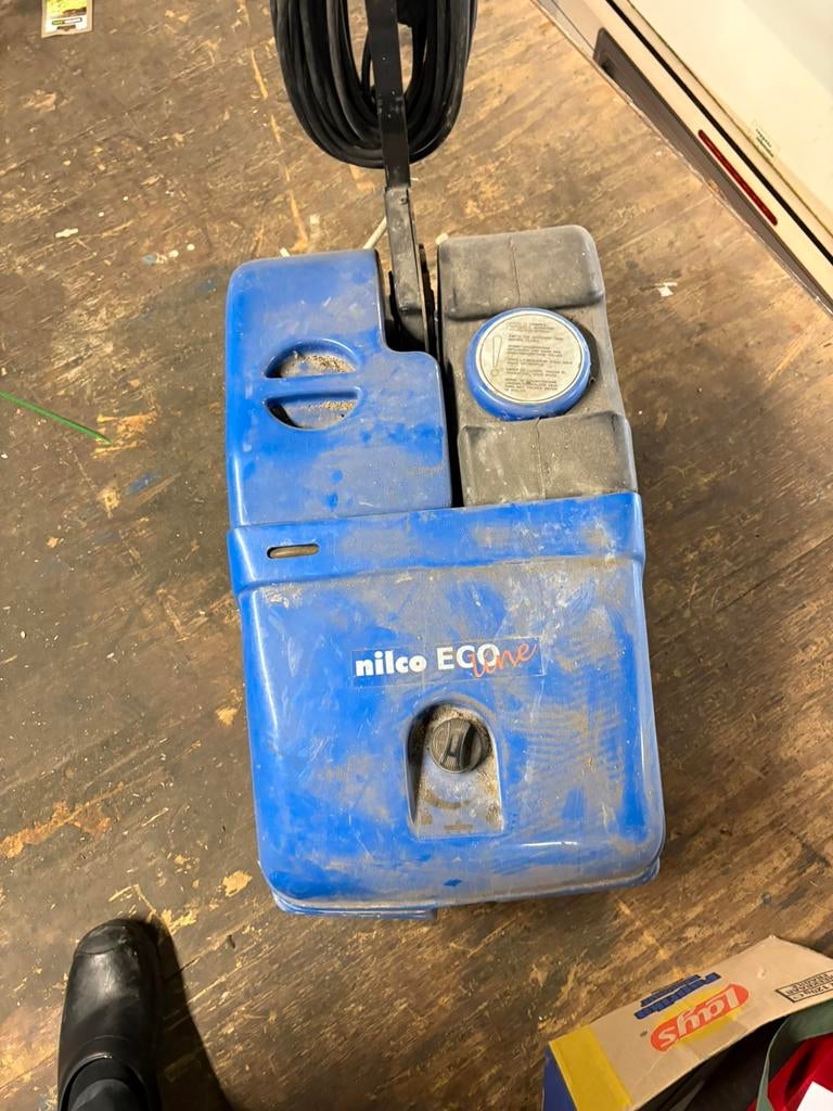 Nilco Schrobmachine opknapper, Ophalen, Zo goed als nieuw