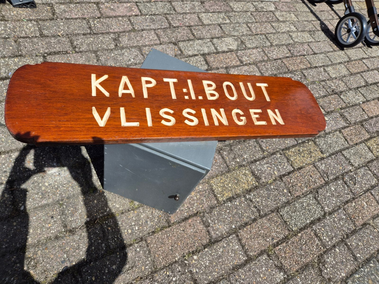 Maritiem naambord "KAPT:I.BOUT VLISSINGEN", Ophalen, Gebruikt