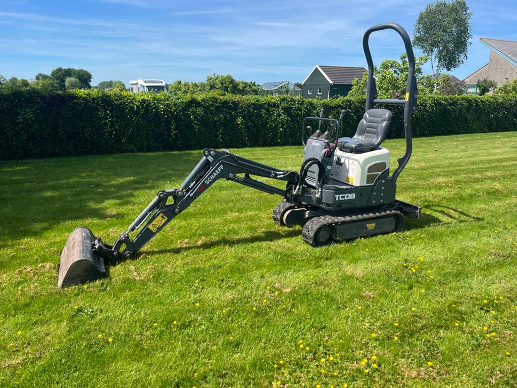Schaeff TC08 minigraafmachine  500 uur, Zakelijke goederen, Machines en Bouw | Kranen en Graafmachines, Ophalen, Graafmachine