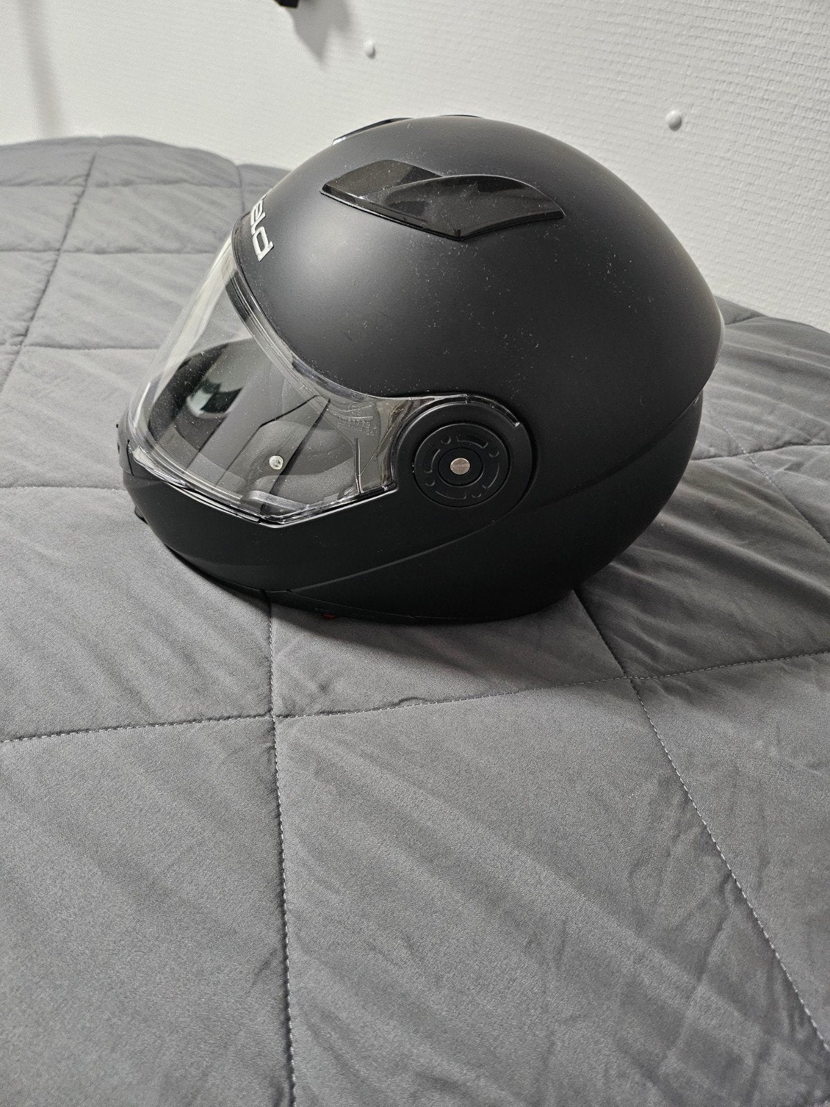 Held systeemhelm maat S met zonnevizier, Motoren, Kleding | Motorhelmen, Ophalen, Systeemhelm, Dames, S