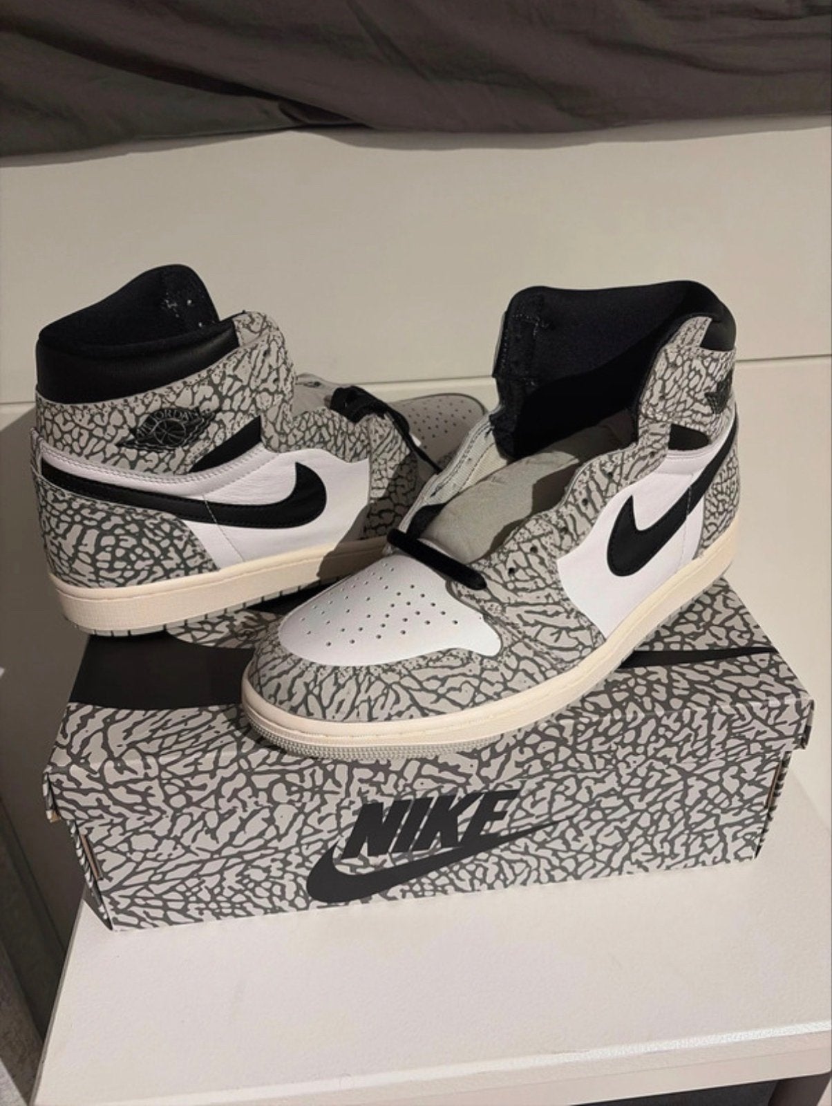 Nike Air Jordan 1 Retro High OG Elephant Print, Kleding | Heren, Ophalen of Verzenden, Nieuw, Overige kleuren, Sneakers of Gympen