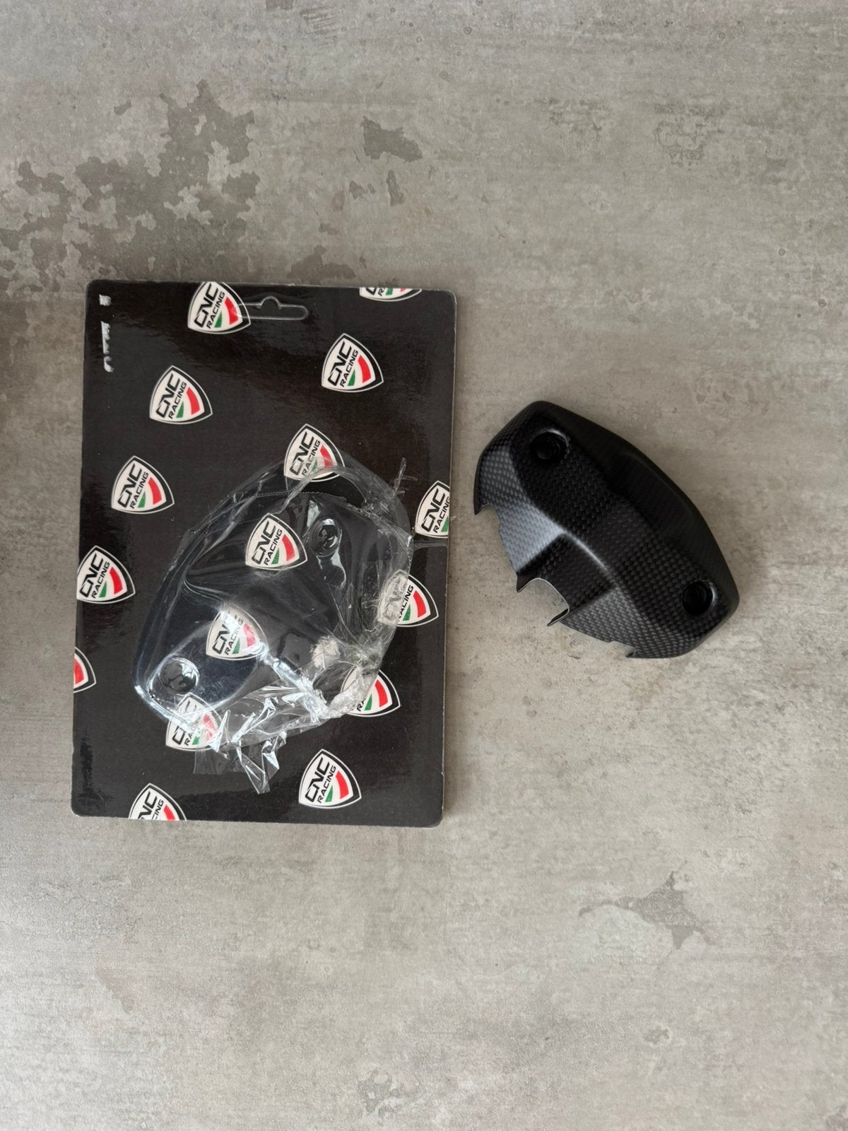 CNC Racing Carbon Cockpit Cover Ducati Monster 1200 (S), Motoren, Ophalen of Verzenden, Nieuw