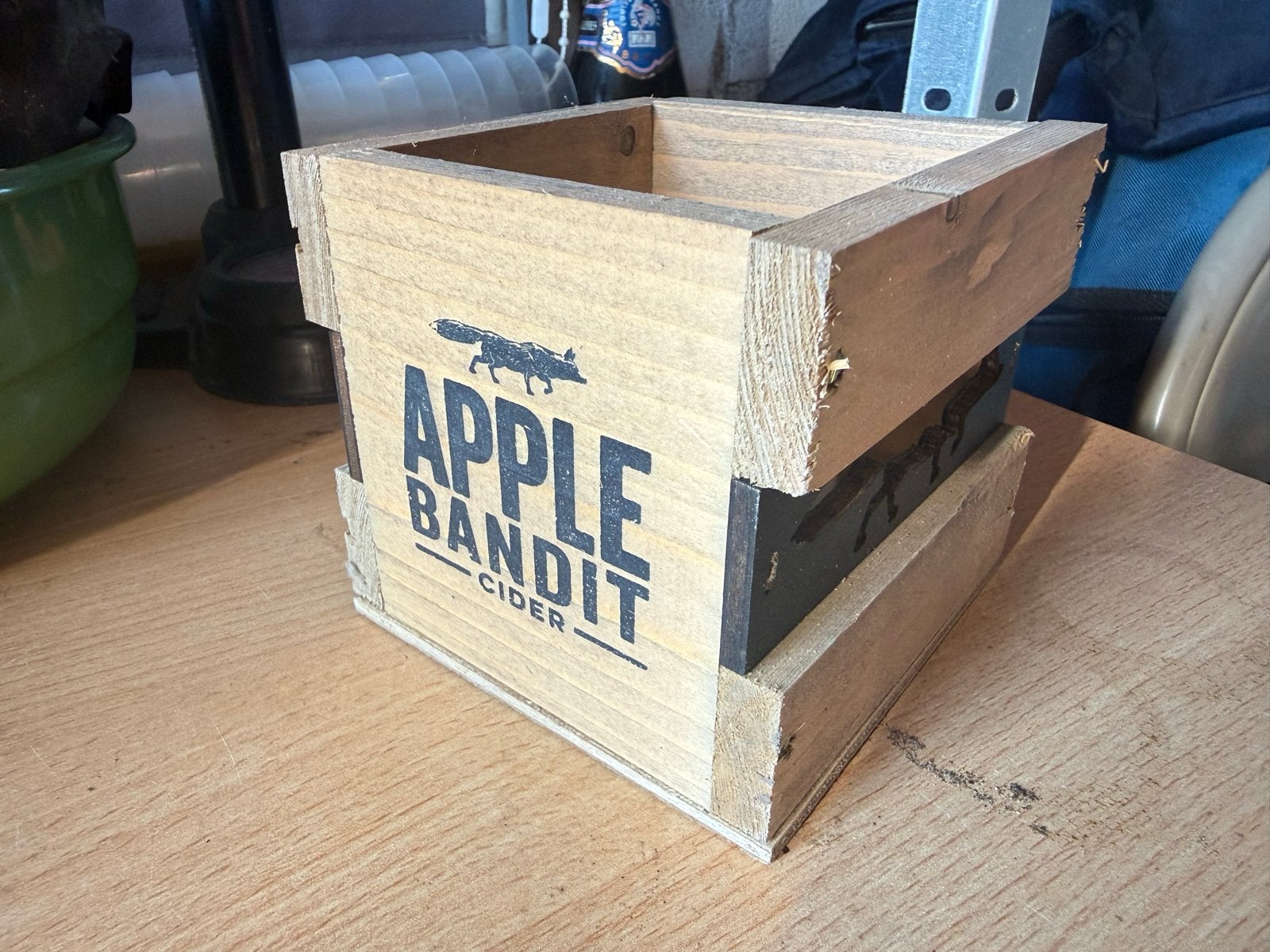 Apple Bandit waxinelichthouder van hout, Gebruikt, Bruin, Overige merken, Waxinelichthouder