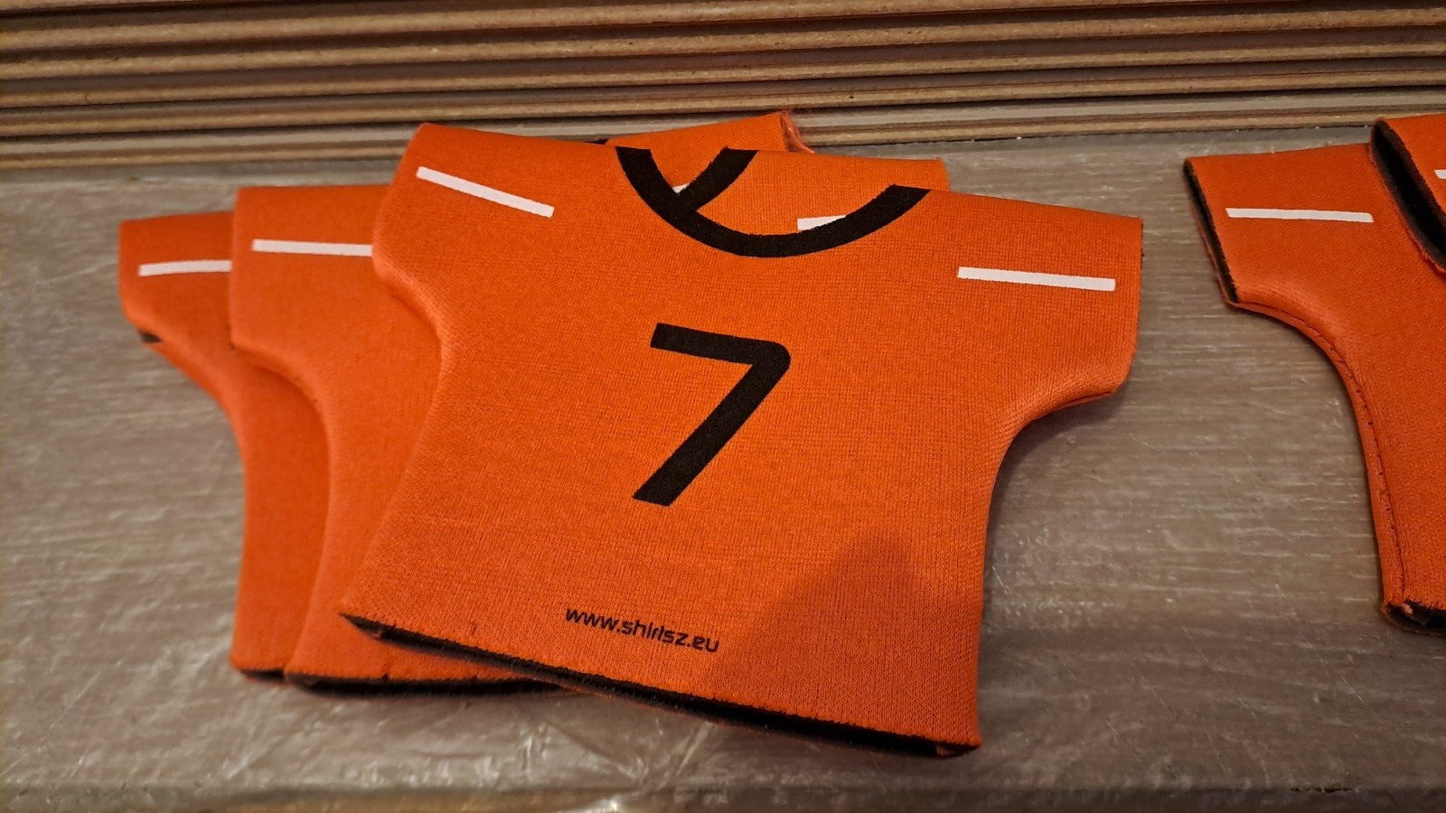 Oranje Holland Bierfles Koelers - Voetbalshirtjes, Ophalen of Verzenden, Gebruikt, Overige typen, Overige merken