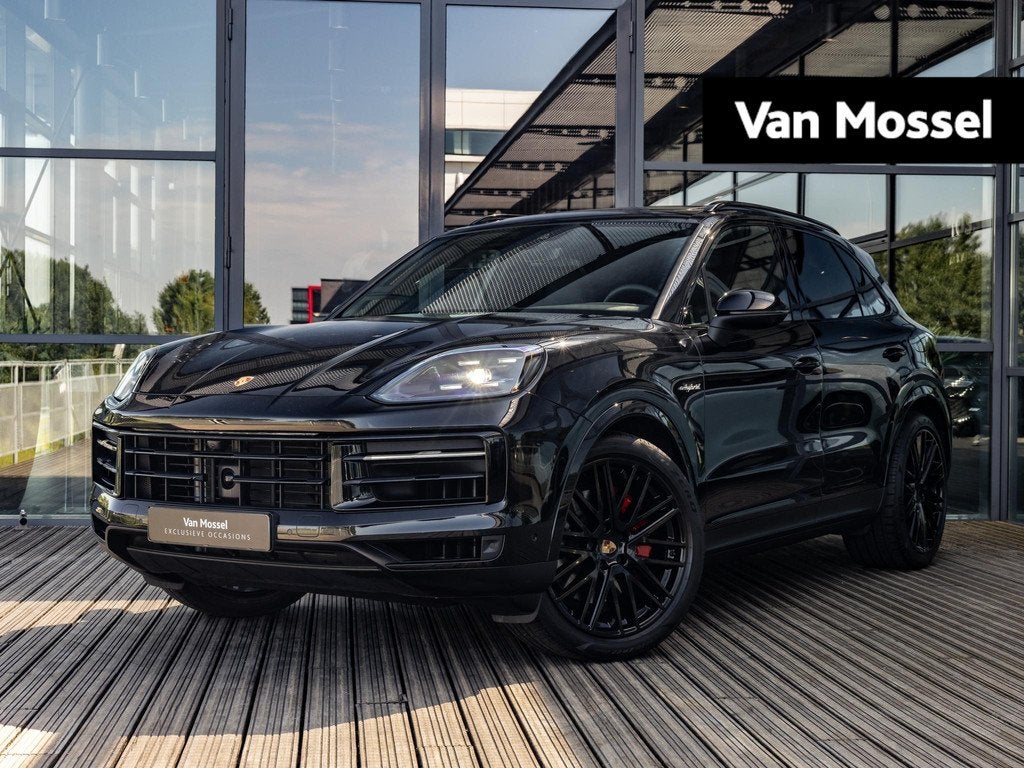 Porsche Cayenne 3.0 E-Hybrid | SPORTCHRONO | SPORTUITLAATEIN