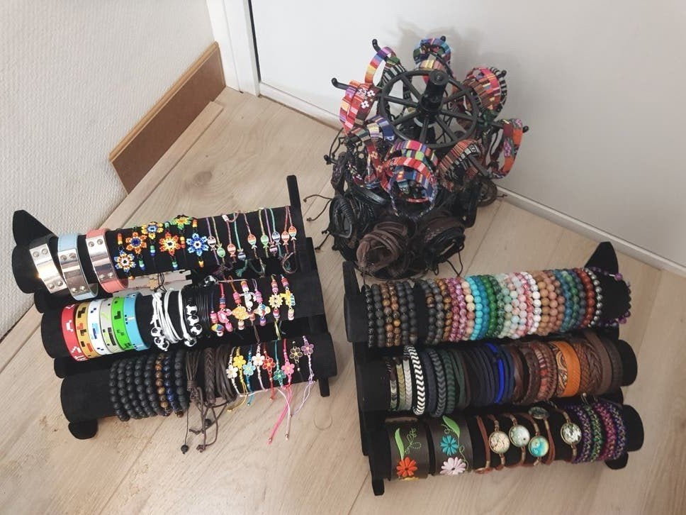 Grote partij NIEUWE armbanden, Overige materialen, Overige kleuren, Nieuw, Ophalen of Verzenden