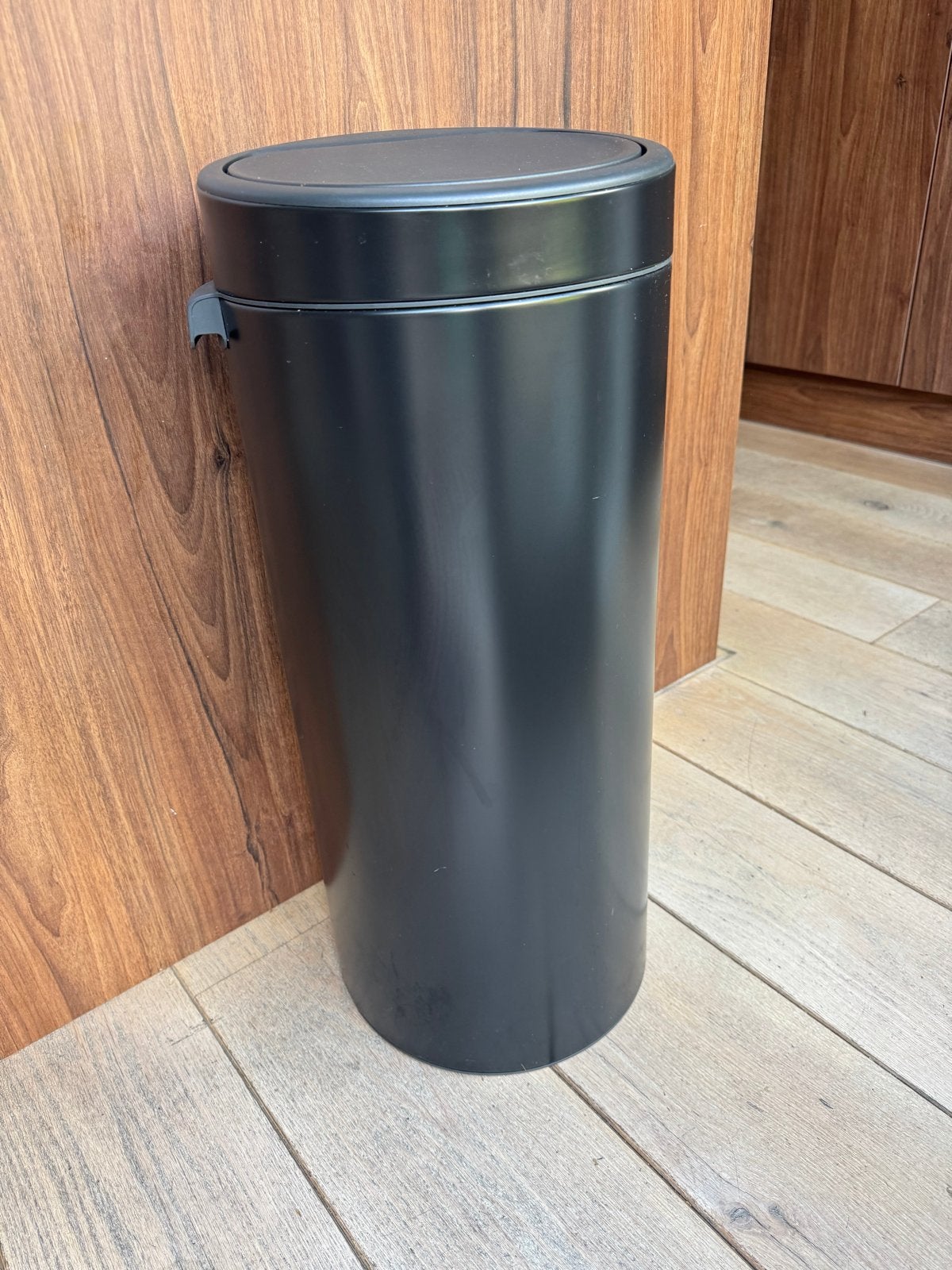 Brabantia Touch Bin Prullenbak - 30 liter - Matt Black, Ophalen, Rvs