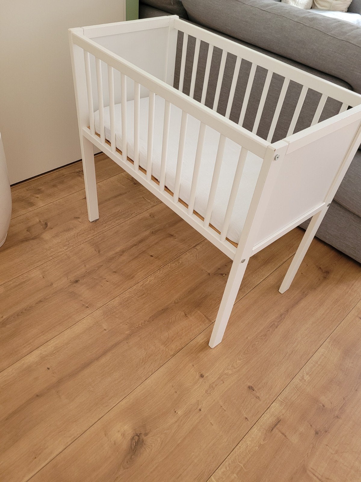Witte houten co sleeper 40x80cm, Kinderen en Baby's, Babywiegjes en Ledikanten, Ophalen of Verzenden, Zo goed als nieuw, Wieg