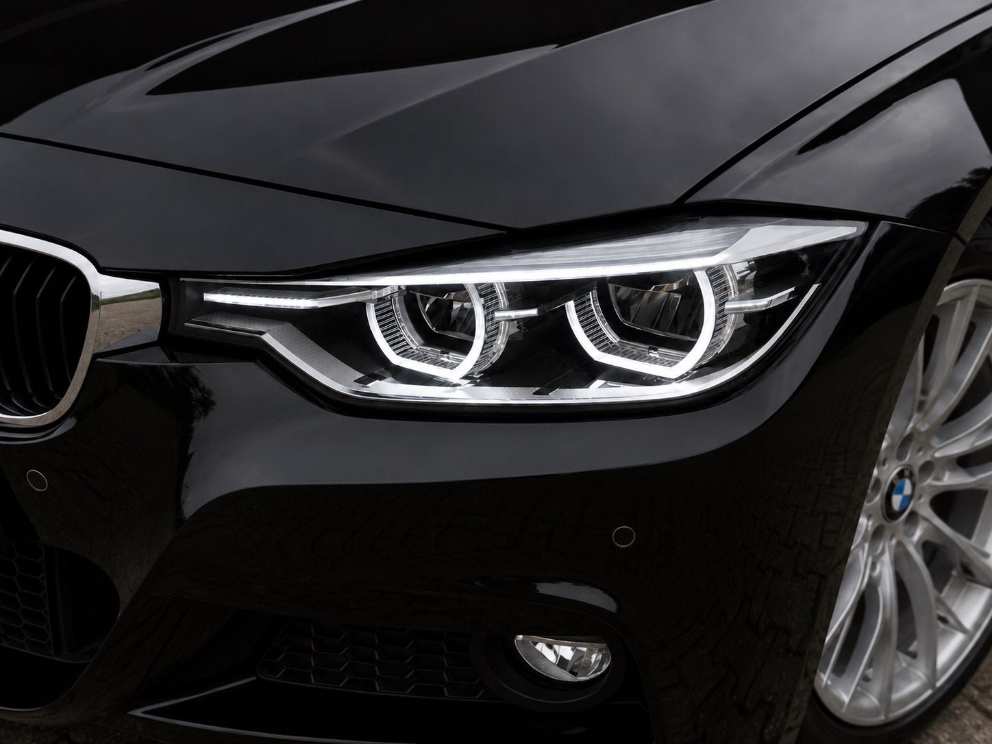 BMW 330e M Sport | 252PK | Pano | Keyless | 99.967KM, Achterwielaandrijving, Zwart, Bedrijf, Hybride Elektrisch/Benzine