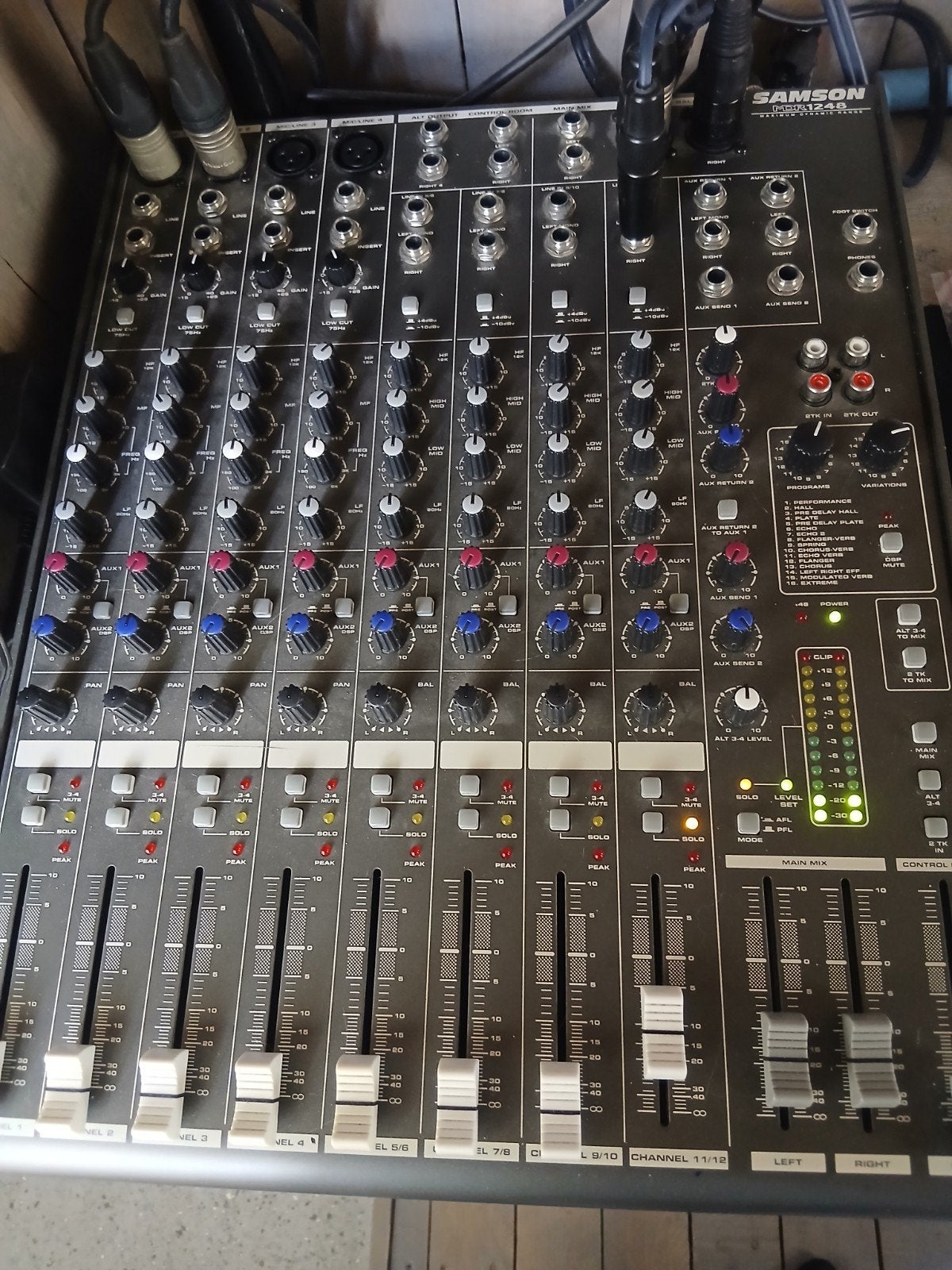 Samson MDR1248,Mengpaneel, Ophalen of Verzenden, Gebruikt, 10 tot 20 kanalen, Microfooningang