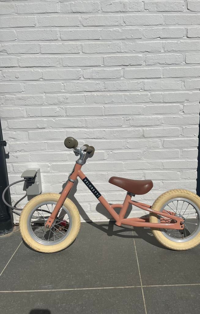 Veloretti Mini loopfiets blazing salmon, Ophalen, Zo goed als nieuw, Minder dan 16 inch
