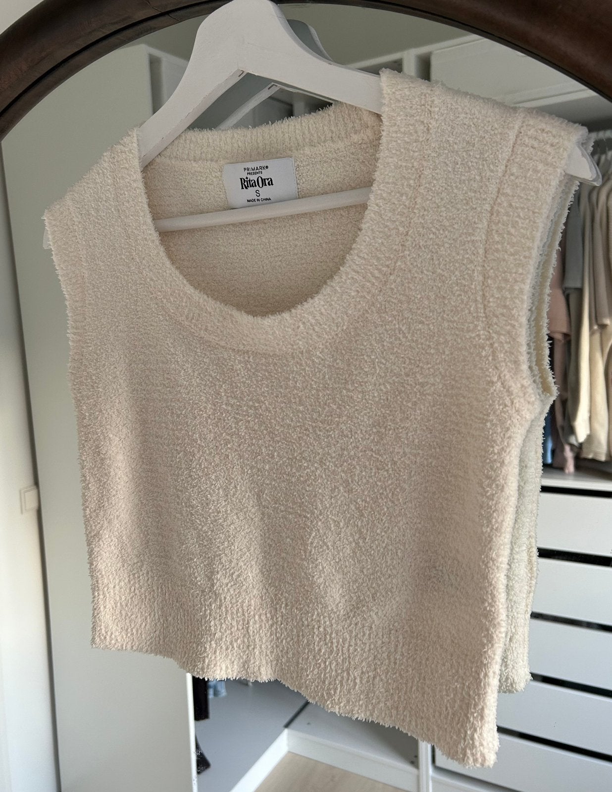 Primark Rita Ora teddy cropped top crème maat S, Kleding | Dames, Overige kleuren, Ophalen of Verzenden, Zo goed als nieuw, Maat 36 (S)