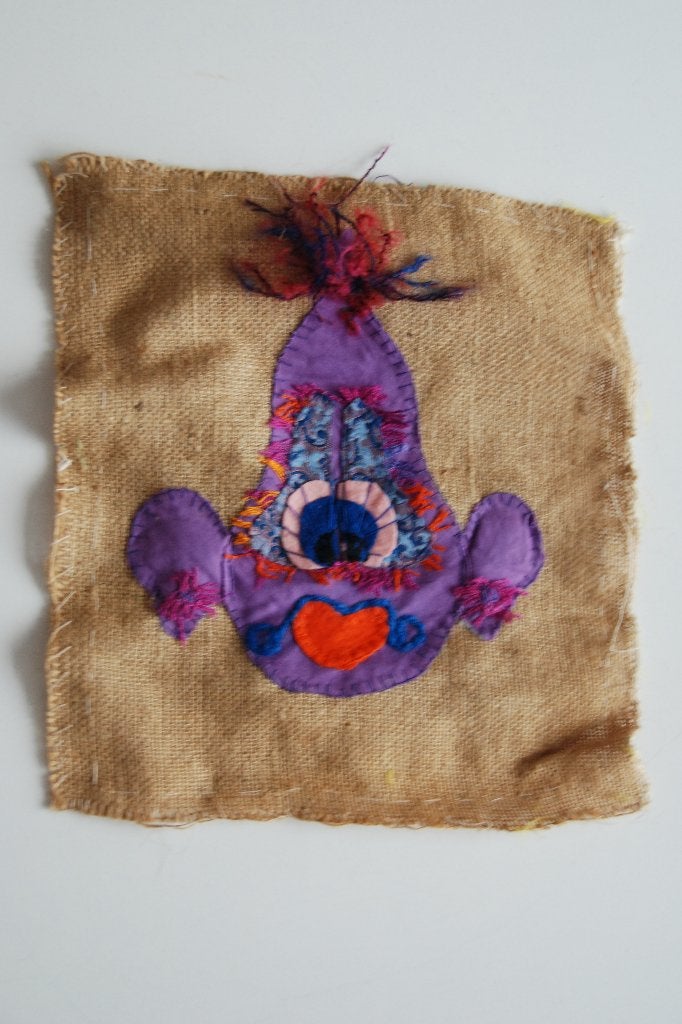 Leuk Retro Handwerk Naaiwerk 70s paars Wanddecoratie, Verzenden, Nieuw