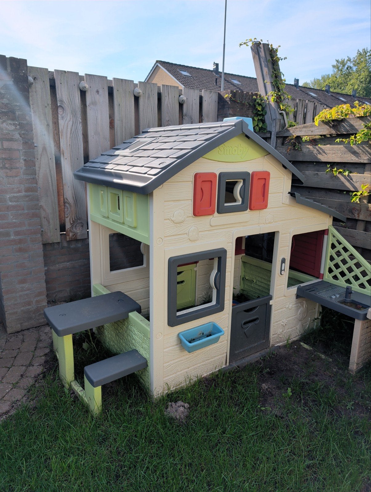 Smoby Speelhuisje met picknicktafel en keuken, Ophalen, Nieuw, Kunststof