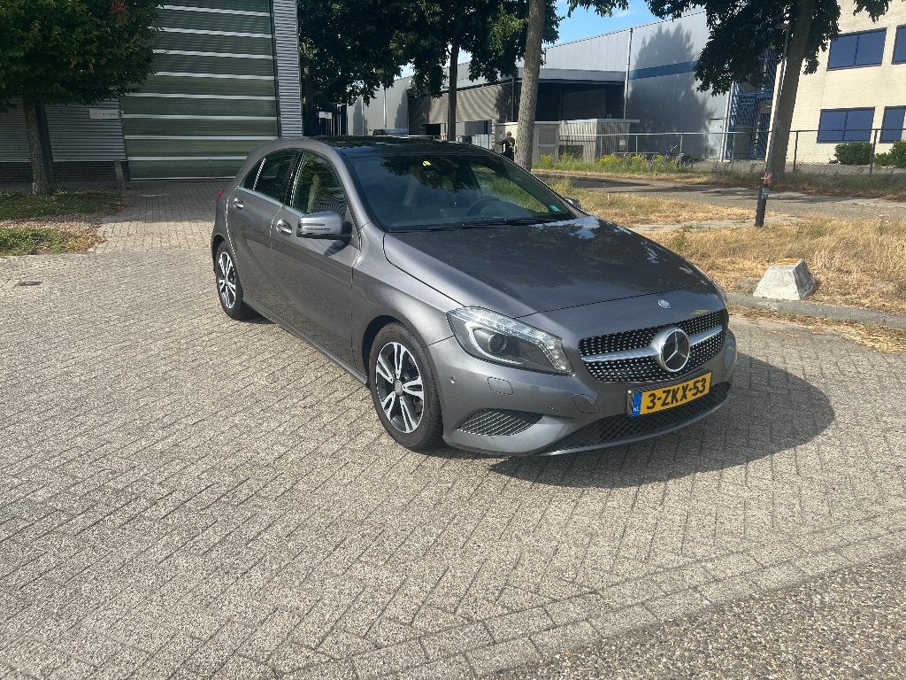 Mercedes-Benz A 180 Prestige | Goed onderhouden | 2015, Auto's, Voorwielaandrijving, Euro 6, 4 cilinders, 122 pk