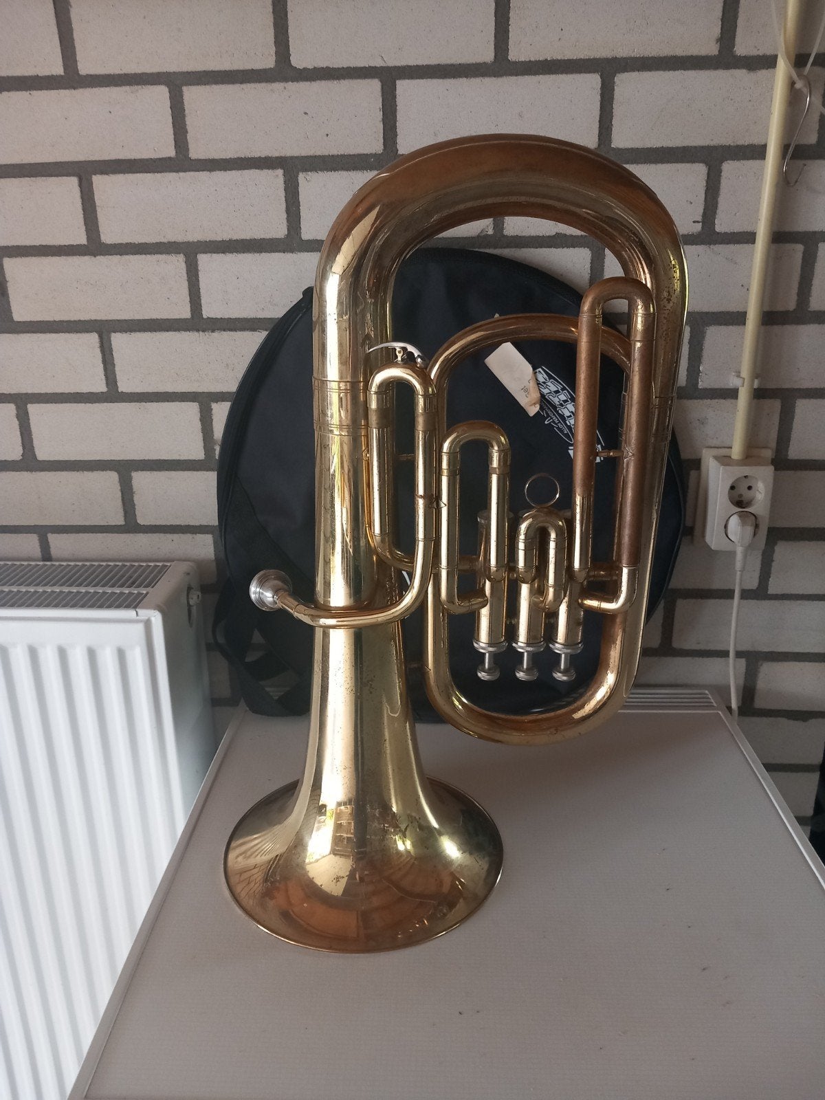 Gebruikte Euphonium met koffer, Ophalen of Verzenden, Gebruikt, Koperblazer, Met koffer of draagtas