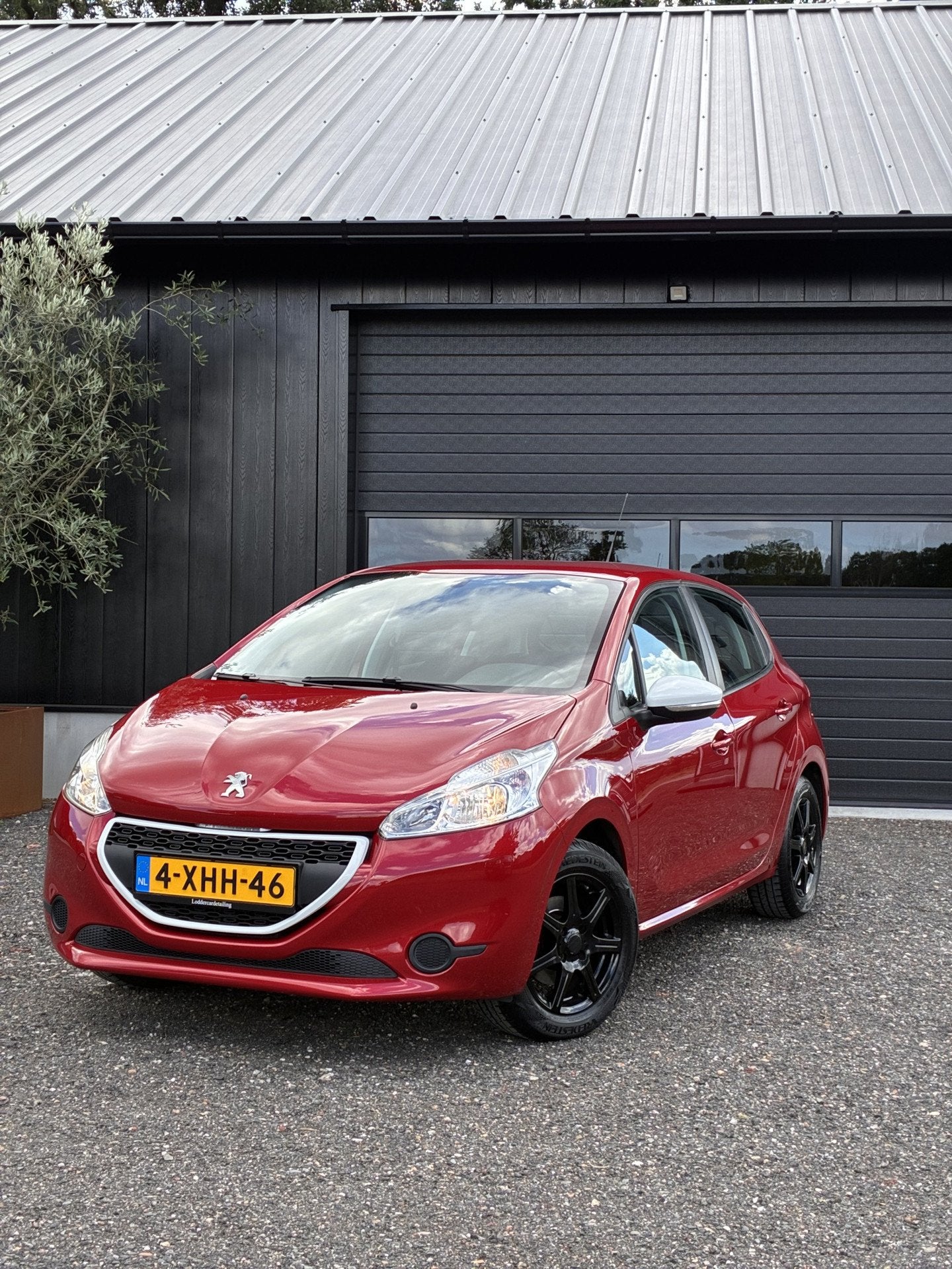 Peugeot 208 1.0 VTi LIKE SPORTIEF (bj 2014), Auto's, Voorwielaandrijving, Euro 5, Gebruikt, 31 €/maand