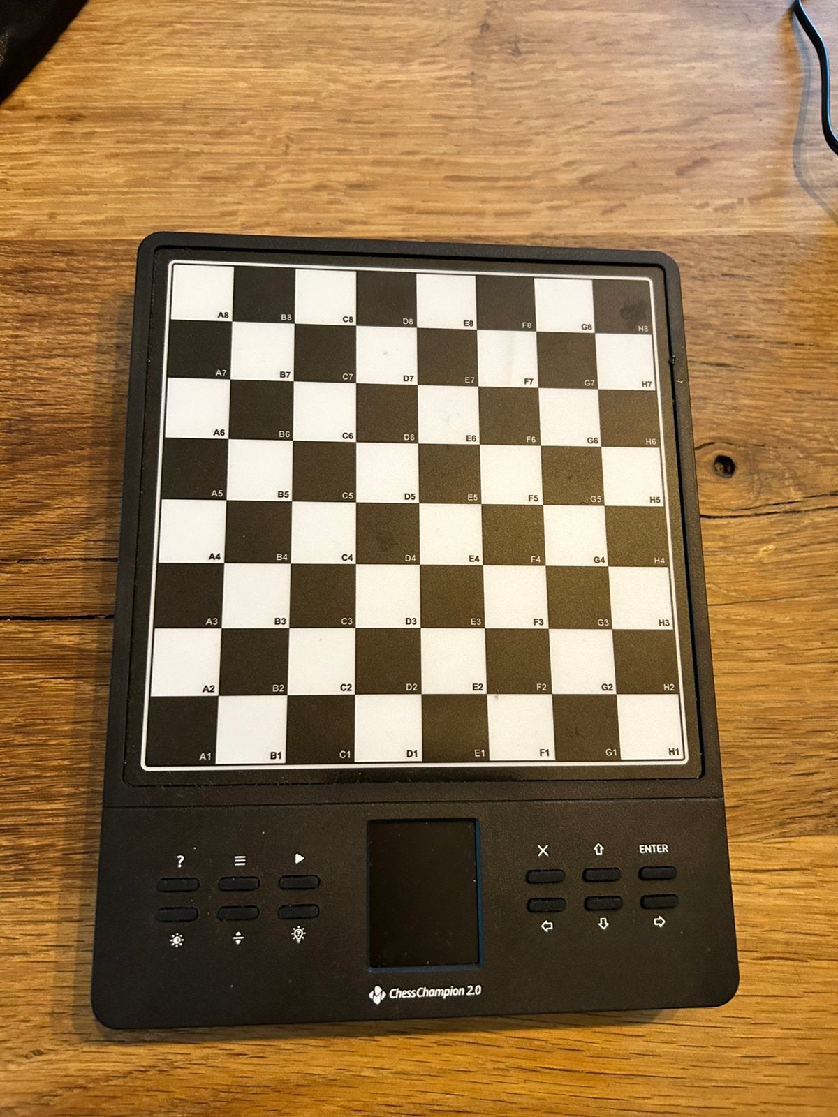 Schaakcomputer Chess champion 2.0 met adapter, Ophalen of Verzenden, Zo goed als nieuw