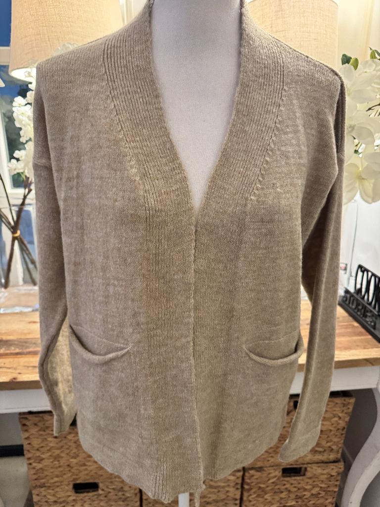 Ongedragen, Beige vest ST, 38/M, ZGAN., Verzenden, Nieuw, Maat 38/40 (M), Beige
