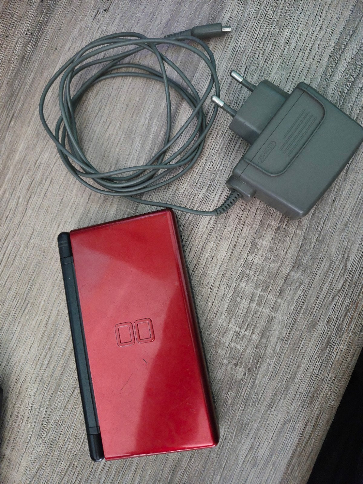 Nintendo DS Lite - Rood/Zwart (Zonder spellen), Spelcomputers en Games, Ophalen of Verzenden, Gebruikt, Rood, DS Lite