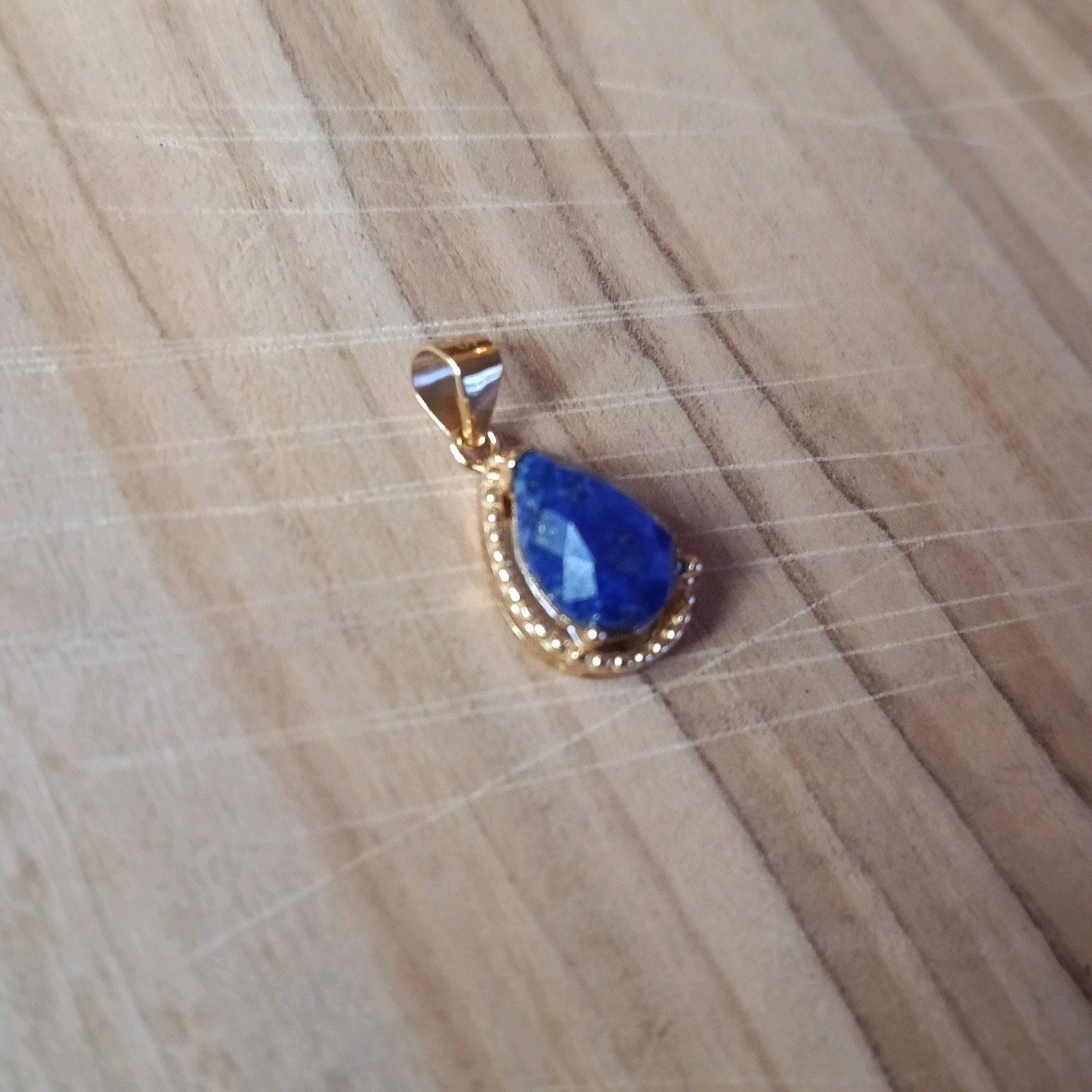 Hoge kwaliteit Lapis Lazuli druppel edelsteen hanger - s925, Sieraden, Tassen en Uiterlijk, Overige voorstellingen, Blauw, Nieuw