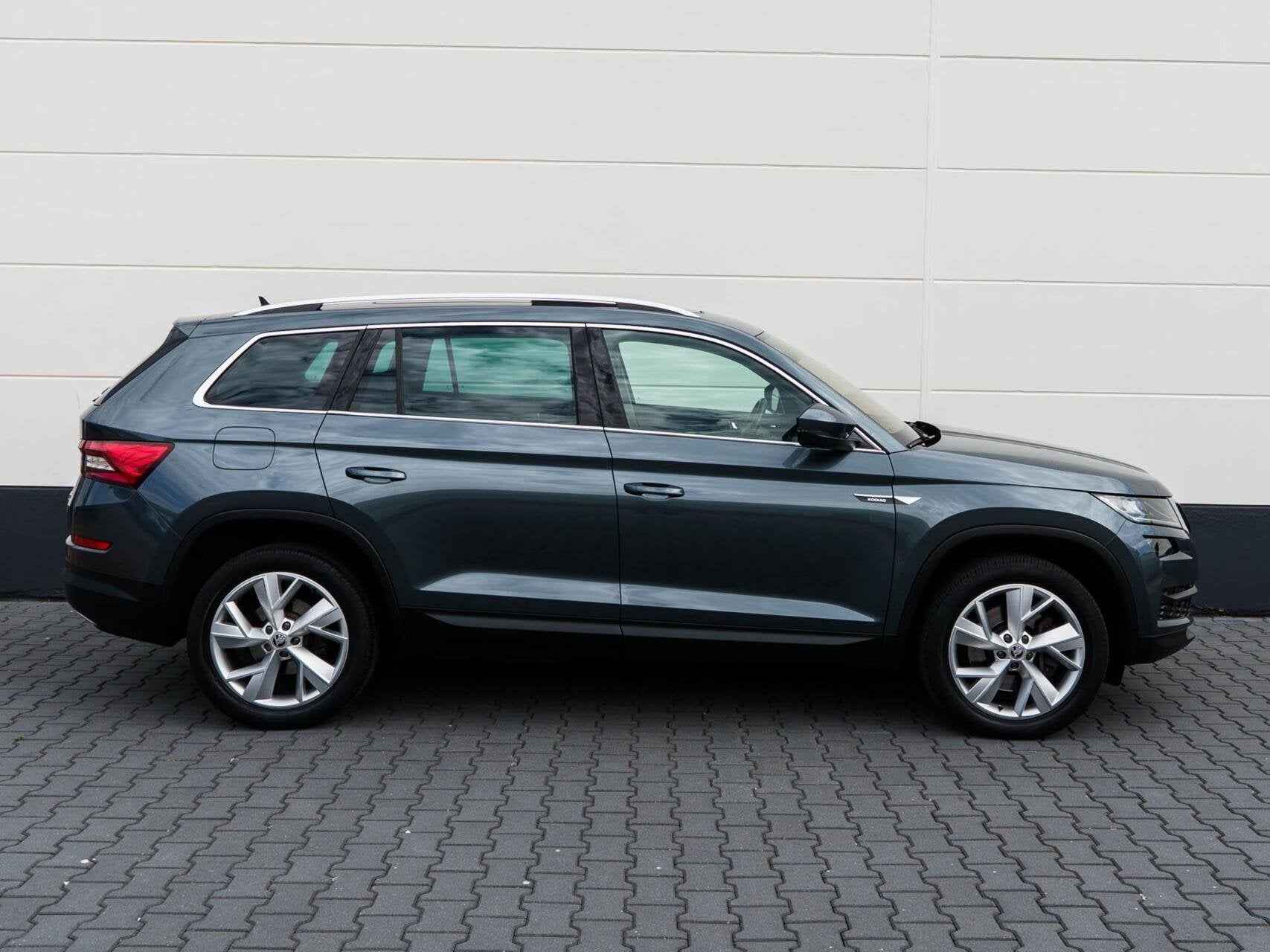 Skoda Kodiaq 2.0 TSI DSG 180pk 4x4 Style Business Automaat |, Auto's, Automaat, Gebruikt, 1984 cc, 179 pk