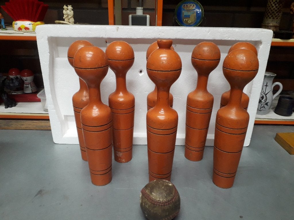 GROTE ANTIEKE HOUTEN KEGELS I.Z.G.STAAT voor 15 EURO, Antiek en Kunst, Antiek | Speelgoed, Ophalen of Verzenden