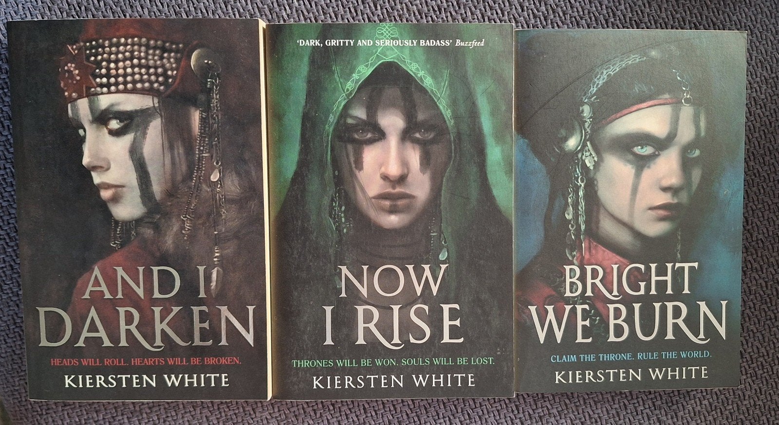 And I darken triology - Kiersten White EN, Boeken, Ophalen of Verzenden, Zo goed als nieuw