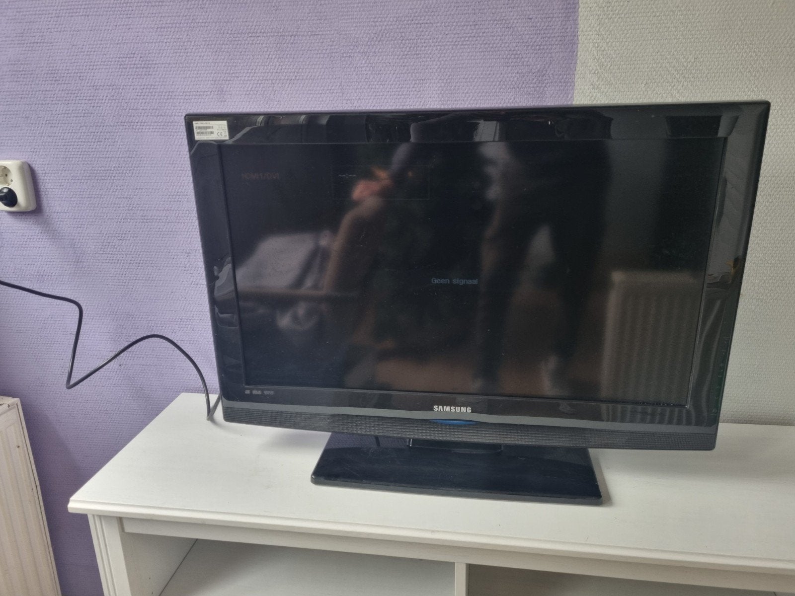 Samsung LE32B350F1W LCD TV - 80 cm (32 inch), Cd's en Dvd's, Ophalen, Gebruikt