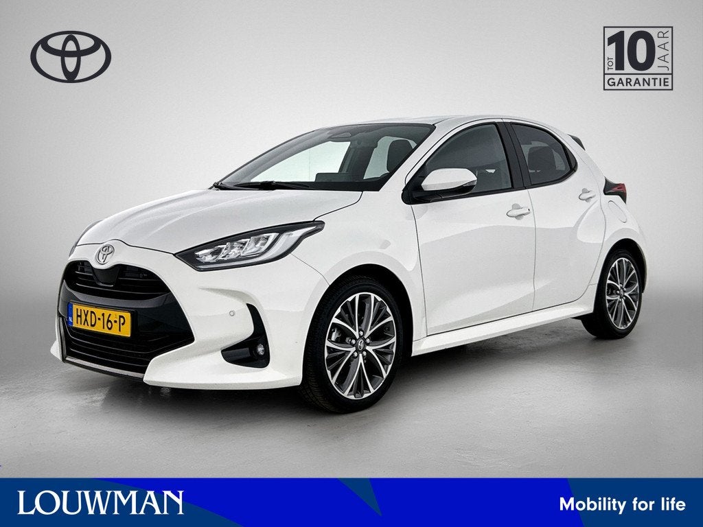 Toyota Yaris 1.5 Hybrid 130 Executive | BTW voertuig | Stoel, Auto's, Toyota, Bedrijf, Te koop, Yaris, ABS, Achteruitrijcamera