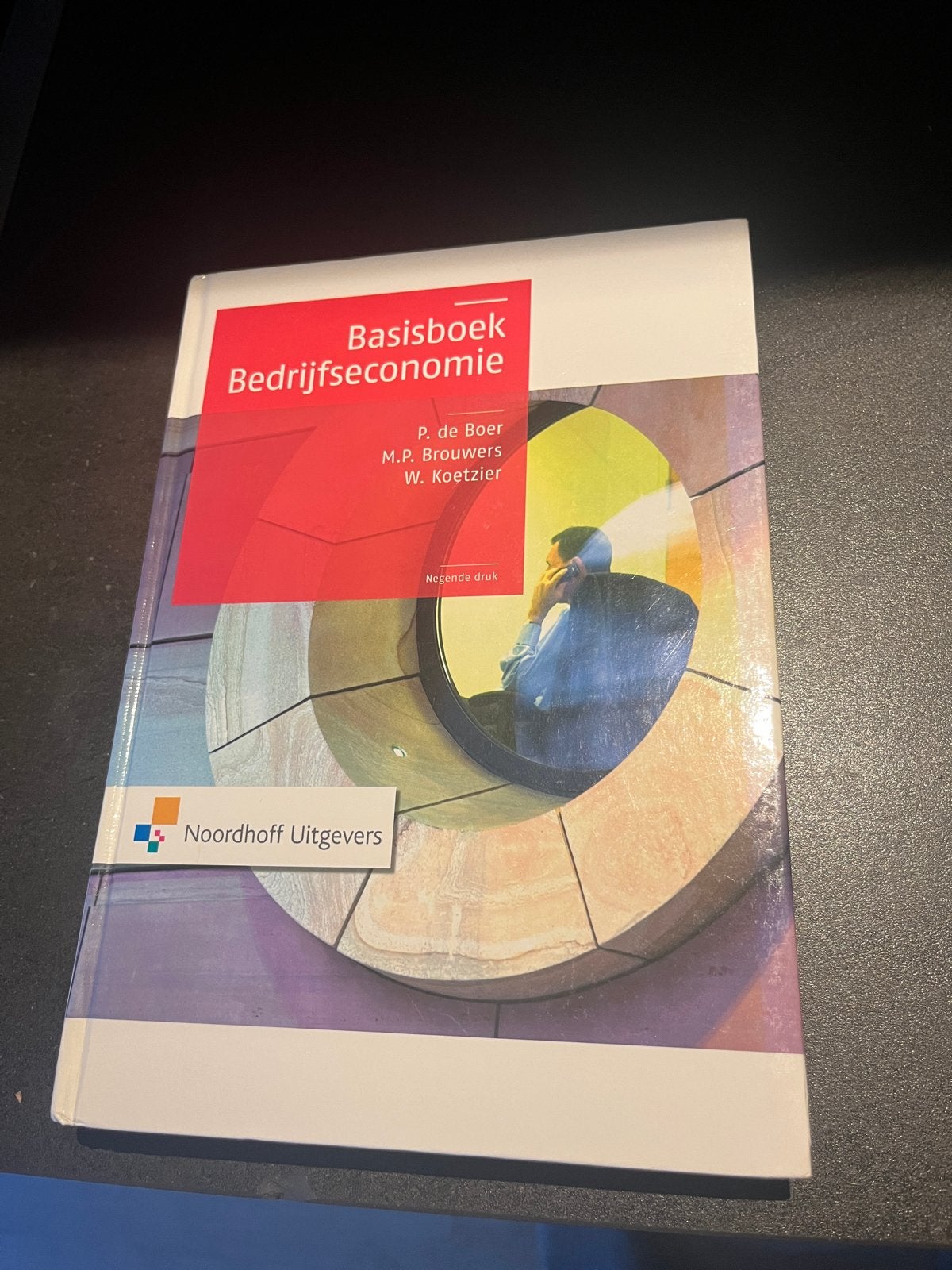 Basisboek Bedrijfseconomie - Negende druk, Boeken, Ophalen of Verzenden, Gamma, Zo goed als nieuw, MBO