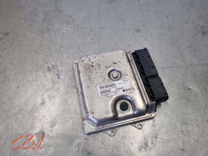 Computer Motormanagement van een Opel Combo, Gebruikt, -, -, Opel