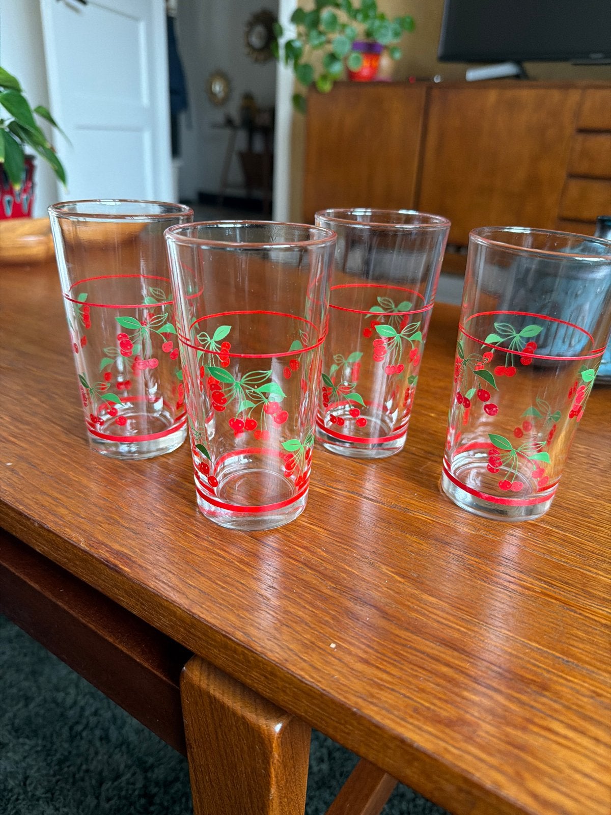 Vintage limonadeglazen met kersmotief - set van 4, Ophalen of Verzenden