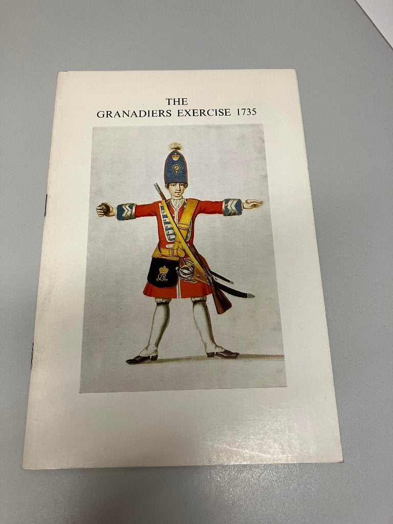 The Granadiers Exercise 1735 - Historisch Militair Boek, Ophalen of Verzenden, Voor 1940, Gelezen, Landmacht