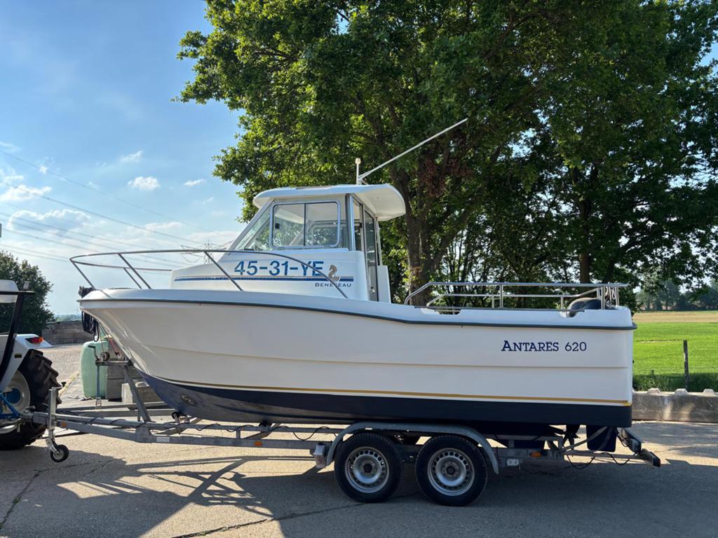 Motorboot Beneteau Antares 620, Ophalen, Gebruikt, Binnenboordmotor, Diesel