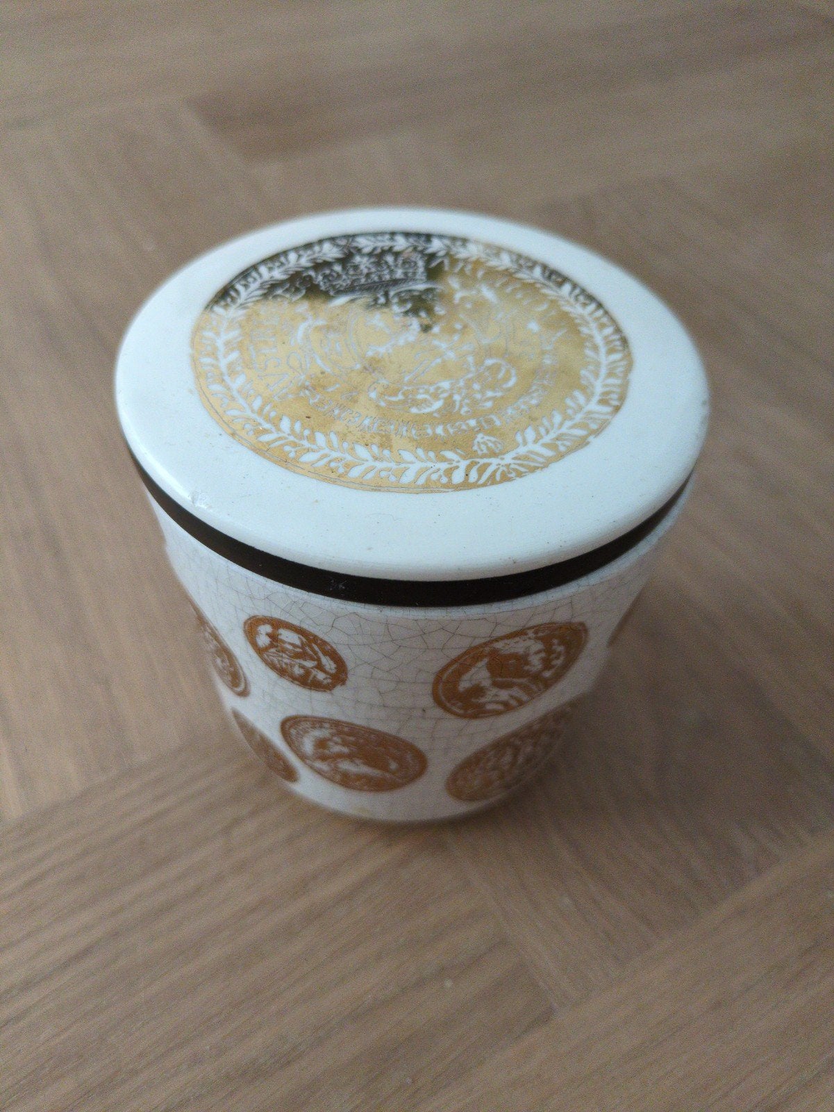 Antiek Porseleinen Postzegel Bakje met Gouden Decoratie, Antiek en Kunst, Ophalen of Verzenden