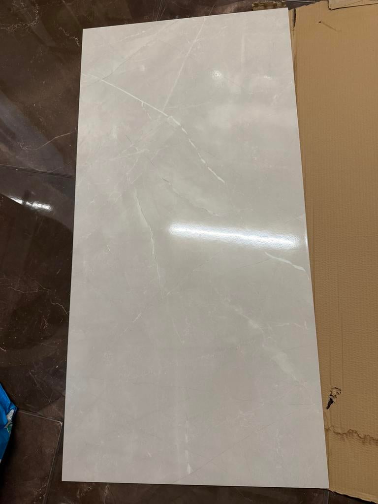 Tegels NIEUW, Ophalen, 60 cm of meer, Nieuw, 10 m² of meer